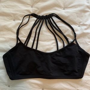 lululemon black sports bra